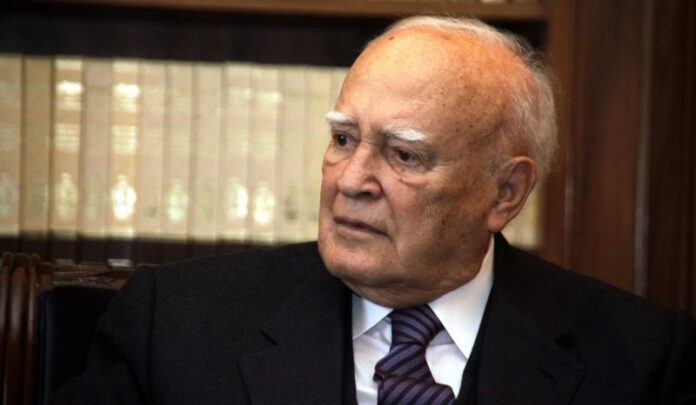 Έφυγε από την ζωή ο Κάρολος Παπούλιας