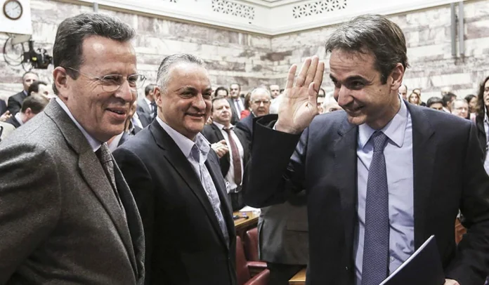 Μετωπική επίθεση Κύρτσου στον Μπακογιάννη για την φιέστα και τα αίσχη στην Αθήνα