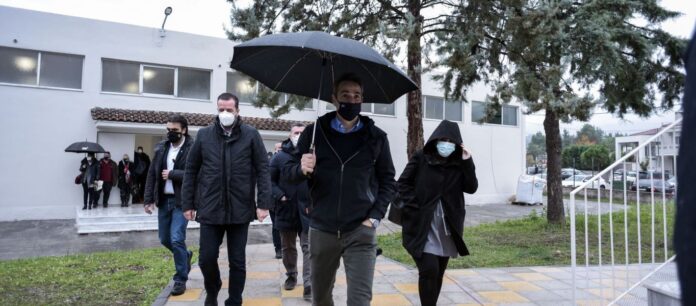 Κ.Μητσοτάκης για την αποτεφρωμένη βόρεια Εύβοια: «Ευκαιρία να χτιστεί το μέλλον» – Με ανεμογεννήτριες αντί για δέντρα