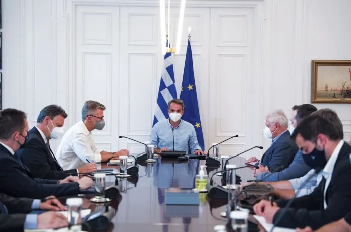 Καζάνι που βράζει η «γαλάζια» κοινοβουλευτική ομάδα, με ευθύνη Μητσοτάκη