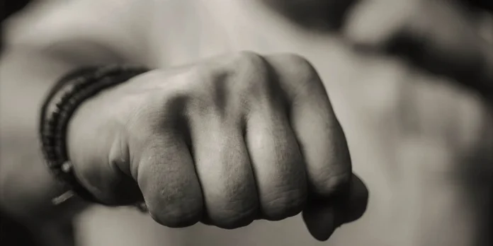 Ηράκλειο: Στο νοσοκομείο 61χρονος που δέχτηκε άγρια επίθεση στην παραλιακή