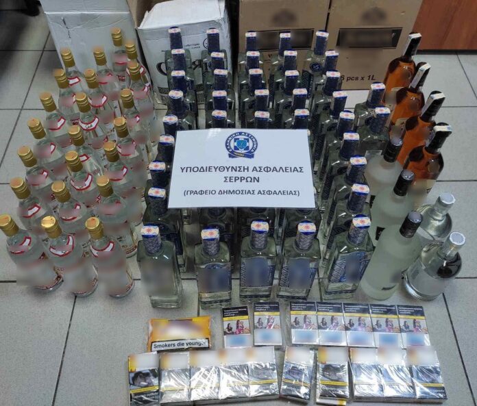 Σέρρες: Τον “τσάκωσαν” να πουλά στο μαγαζί του 78 φιάλες με λαθραία ποτά