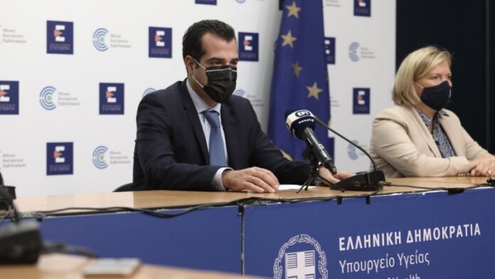 Πλεύρης: «Έρχονται μέτρα στη διασκέδαση, μετά τις γιορτές» – Τι είπε για μάσκες, γήπεδα, σχολεία