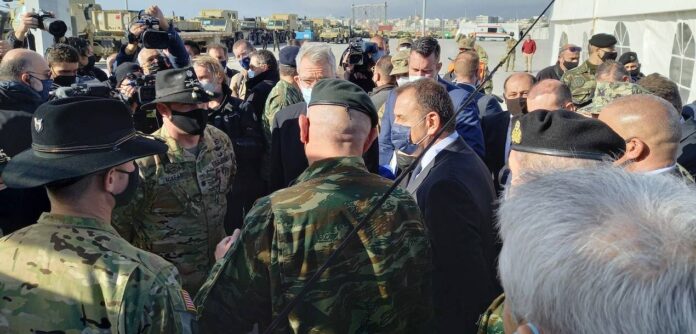 Από τη «Σούδα του Βορρά» κτίζεται η γραμμή Μεσόγειος-Βαλτική απέναντι στη Ρωσία – (ΦΩΤΟ)