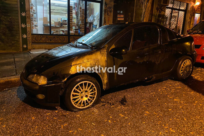 Θεσσαλονίκη: Εικόνες καταστροφής από τα επεισόδια – Πολίτες προσπαθούσαν να σώσουν τις περιουσίες τους – (ΦΩΤΟ)