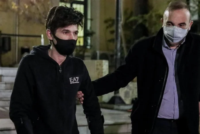 Κυβέρνηση Μητσοτάκη… Φουρθιώτη – Τα SMS και η επικοινωνία με τους μισούς υπουργούς !