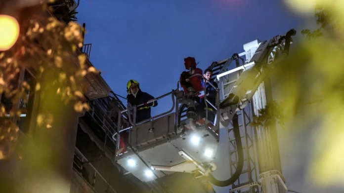 Φωτιά στο Κολωνάκι: Η ηλικιωμένη που κάηκε ήταν χήρα υπουργού του Ανδρέα Παπανδρέου