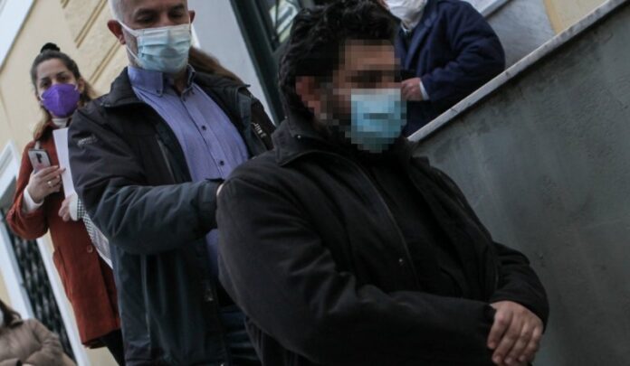 Κάτω Πατήσια: «Είμαι αθώος, διασύρομαι», δήλωσε ο ιερέας για τον βιασμό της 14χρονης