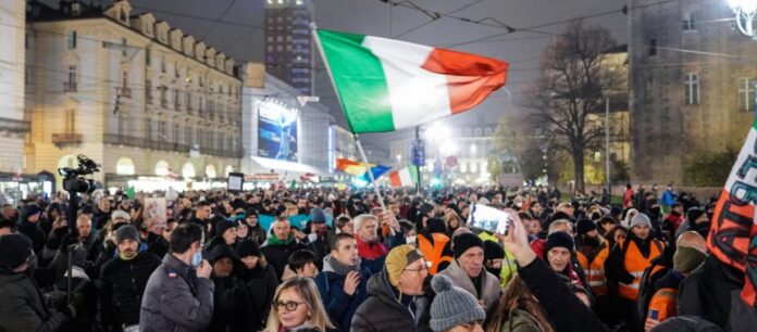 Ιταλία: το 7,2% των γιατρών της χώρας παραμένουν ανεμβολίαστοι!