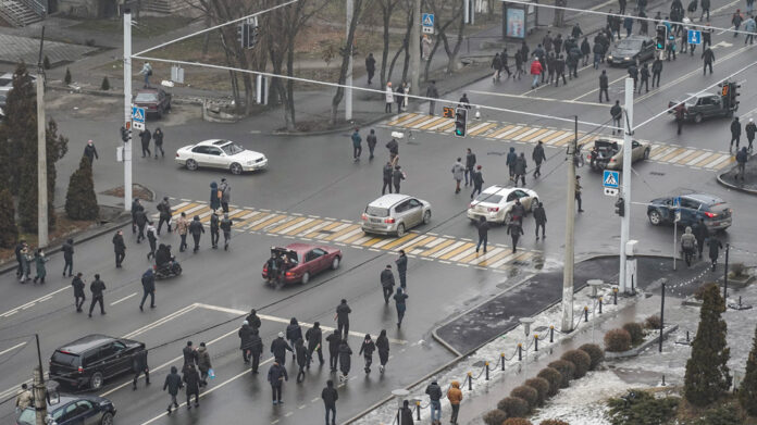 Καζακστάν: 18 νεκροί αστυνομικοί από τις άγριες συγκρούσεις – Δύο βρέθηκαν αποκεφαλισμένοι