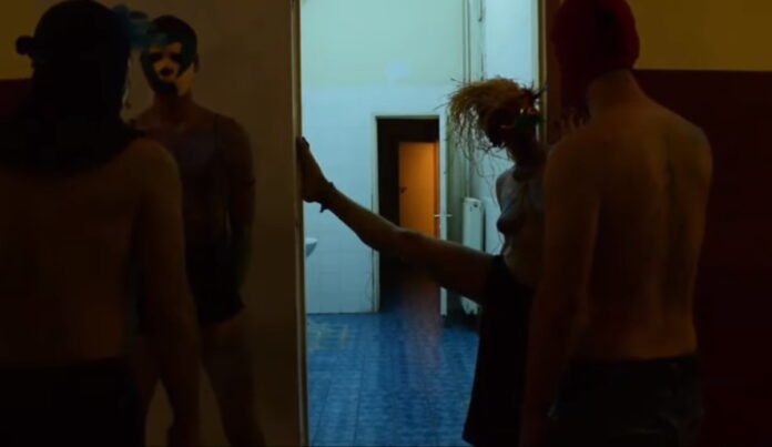 Ο «Ξεπαρθενών» πέρασε και από το ΑΠΘ: Σκηνές ερωτικής μύησης χωρίς να το αντιληφθεί κανένας