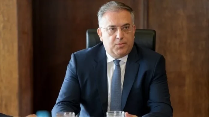 Θεοδωρικάκος: «Οι απειλές δεν περνάνε – Ασφάλεια για όλους στα πανεπιστήμια»