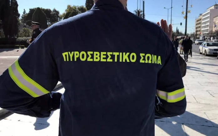 Περισσότεροι από 250 πυροσβέστες με κορονοϊό