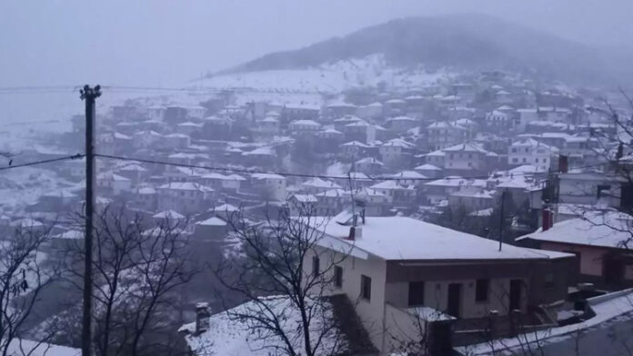 Κακοκαιρία «Διομήδης»: Σαρώνει Βόρεια Εύβοια και Θεσσαλία – Πώς θα κινηθεί σήμερα η κακοκαιρία