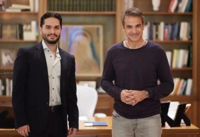 «Έφαγαν» οι… μέλισσες τις υποσχέσεις Μητσοτάκη για τις συντάξεις των Βορειοηπειρωτών