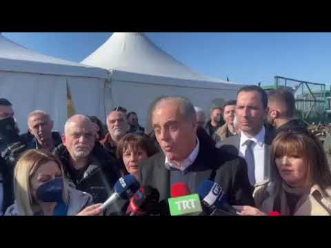 ΕΛΛΗΝΙΚΗ ΛΥΣΗ: Ο Κυριάκος Βελόπουλος στο μπλόκο των αγροτών στον κόμβο Νίκαιας στη Λάρισα