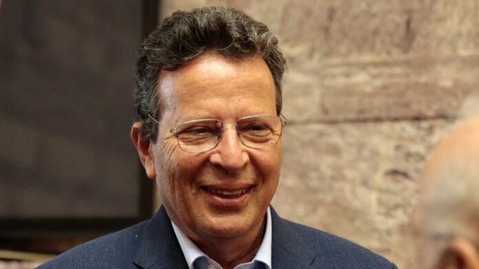 Κύρτσος: «Εγκέφαλος» της σαπίλας ο Μητσοτάκης – «Κατηγορώ» κατά του πρωθυπουργού του άρθρο των NY Times