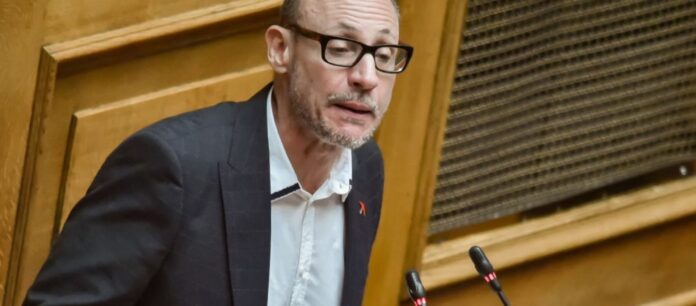 Κλέων Γρηγοριάδης: «Η αποζημίωση του βουλευτή είναι 5000 € τον μήνα… Υπήρξε εποχή που έβγαζα τόσα χρήματα την ημέρα»