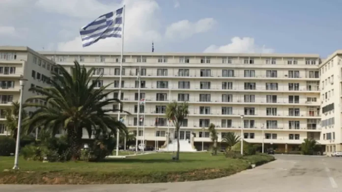 Ένοπλες Δυνάμεις: Προσλαμβάνονται 1.000 ΟΒΑ από το υπουργείο Εθνικής Άμυνας