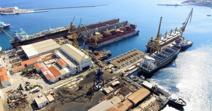 Σύρος: Ξαφνικός θάνατος για 63χρονο εργαζόμενο μέσα στα Ναυπηγεία