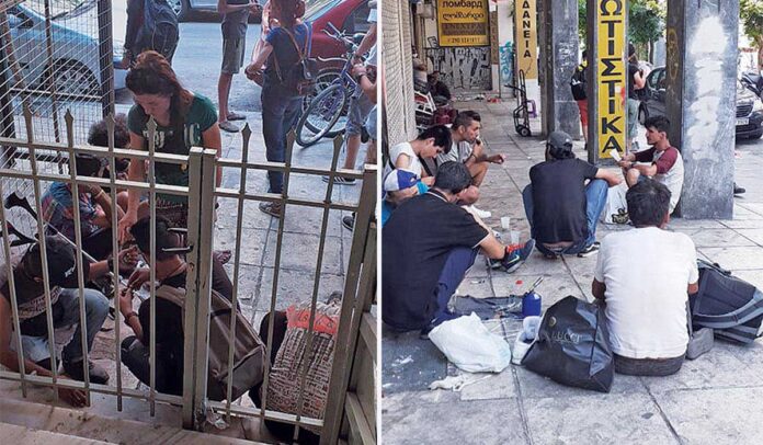 «Ελεύθεροι πολιορκημένοι» οι κάτοικοι της Ομόνοιας