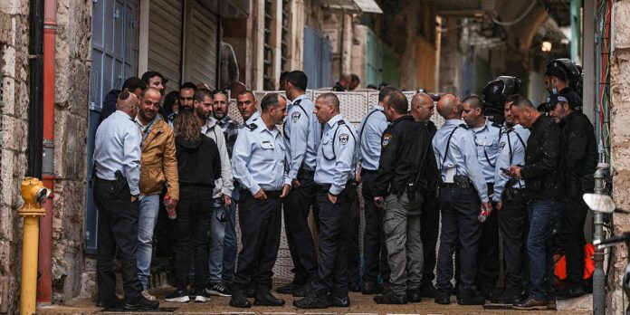 Ισραήλ: Δύο νεκροί και έξι τραυματίες σε «τρομοκρατική» επίθεση