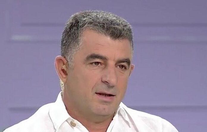 Η ΕΣΗΕΑ δεν ξεχνά τον Γιώργο Καραϊβάζ – Απαιτεί απαντήσεις και σύλληψη των δολοφόνων του