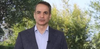 Ο Μητσοτάκης «σφύριξε» τη λήξη της πανδημίας (και) στο αναστάσιμο μήνυμά του