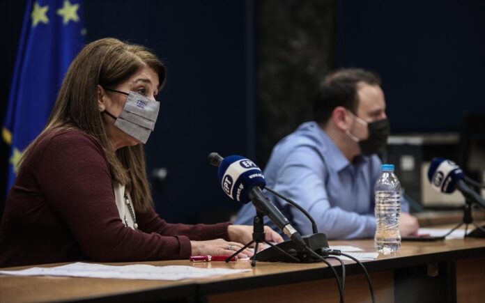 Νέα αλλαγή πλεύσης από τους «ειδικούς»: «Συνάνθρωποί μας χάνονται με COVID και όχι από COVID»!