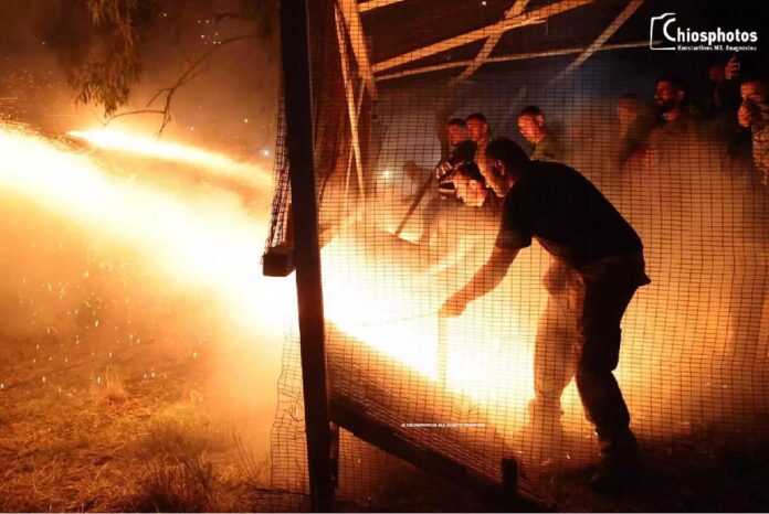 Χίος: Ο ρουκετοπόλεμος επέστρεψε στο Βροντάδο και ήταν εντυπωσιακός (video)