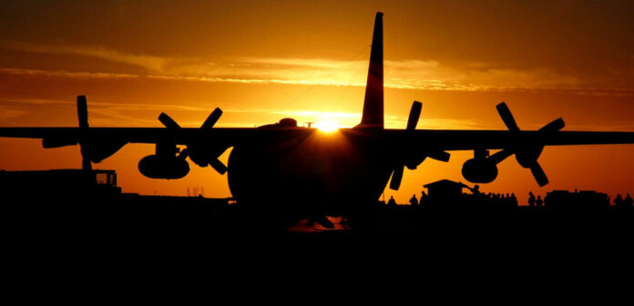 Πάρτι απευθείας αναθέσεων – Τώρα δίνουν και τη συντήρηση των C-130 σε ιδιώτες