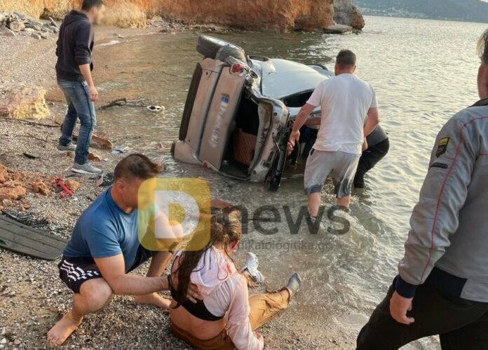 Απίστευτο τροχαίο στη Σαλαμίνα: Αυτοκίνητο έπεσε στην θάλασσα, αναφορές για τραυματίες-(ΦΩΤΟ)