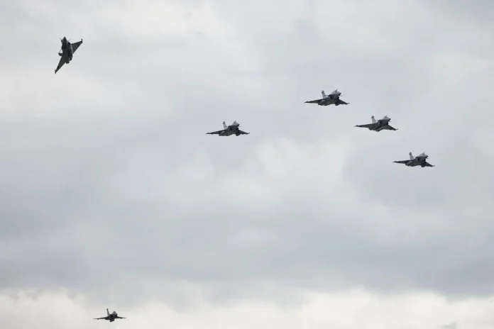 Οι «δύο πραγματικότητες» της ελληνοτουρκικής έντασης – Τι πιστεύουν οι γείτονες για τη χώρα μας