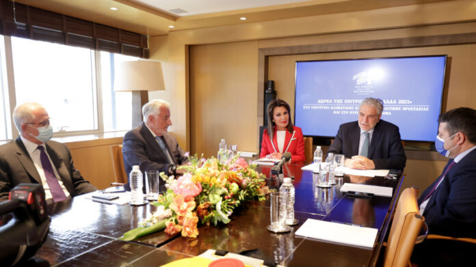 Σημαντική δωρεά από την Επιτροπή «Ελλάδα 2021» στην Πολιτική Προστασία