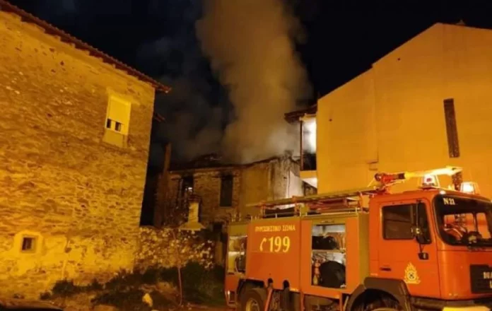 Θεσσαλονίκη: Φωτιά σε μονοκατοικία στον Δρυμό