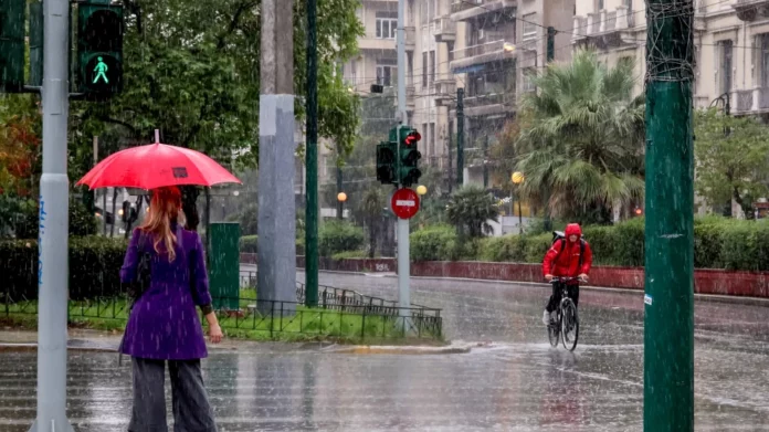 Νέο κύμα κακοκαιρίας προ των πυλών – Η προειδοποίηση Κολυδά για μεγάλα ύψη βροχής