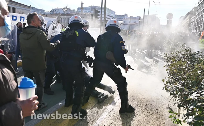 Νέα κόντρα Κυβέρνησης – Αντιπολίτευσης για τα καθήκοντα των ειδικών φρουρών στα Πανεπιστήμια
