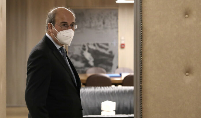 Χατζηδάκης: Τώρα που η ανεργία μειώθηκε στο 12,8% τον Μάρτιο, ο ΣΥΡΙΖΑ επιμένει ακόμα ότι είμαστε αντεργατικοί;