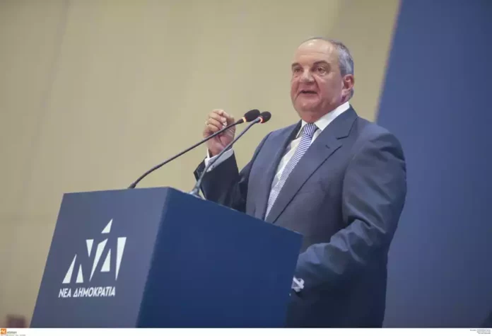 Επανεμφάνιση Κ.Καραμανλή μετά από χρόνια σιωπής: Μιλά για εθνικά και ΕΕ