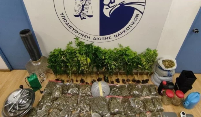 Χειροπέδες σε 39χρονο για διακίνηση κάνναβης στην Αττική