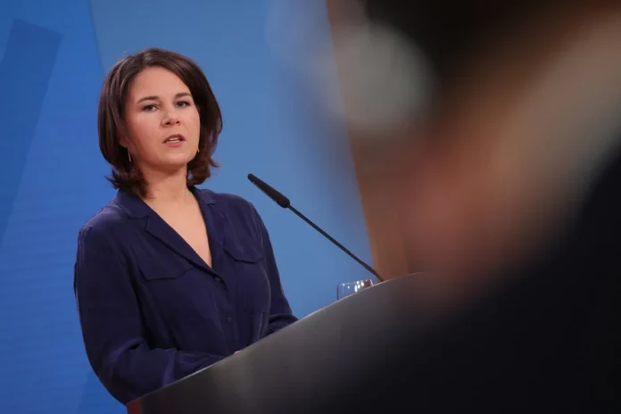 Δεν έρχεται στην Ελλάδα η Γερμανίδα ΥΠΕΞ – Θετική στον κορονοϊό