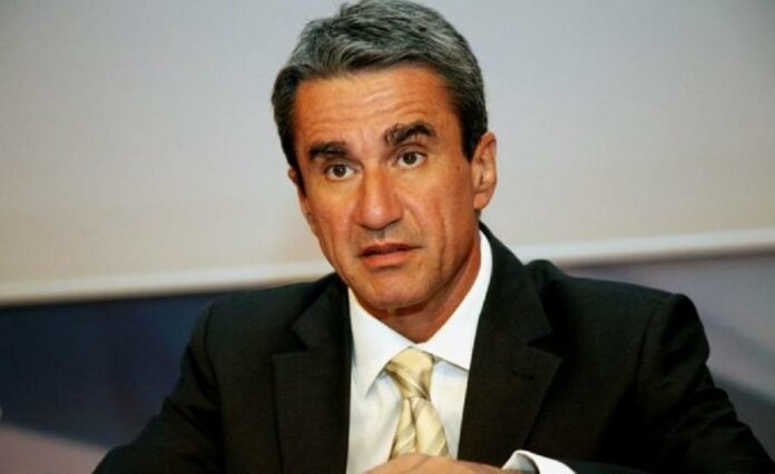 Ανδρ. Λοβέρδος: Ο ΣΥΡΙΖΑ επιμένει στη λάσπη – Ανταπάντηση ΣΥΡΙΖΑ: Τότε γιατί αφαιρέθηκε το όνομά του