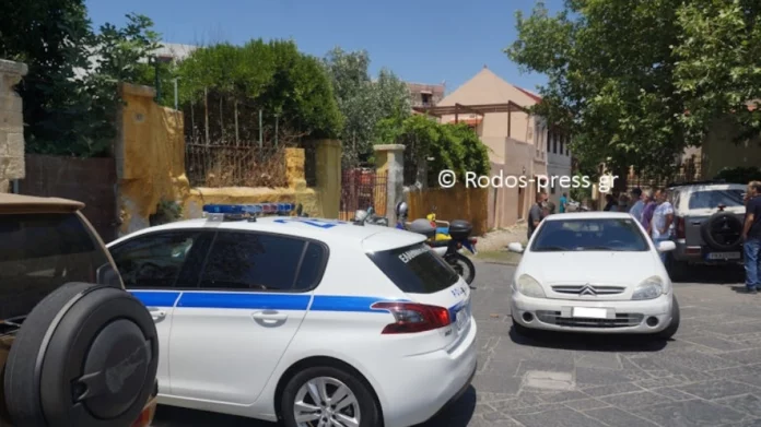 Ρόδος: 75χρονος βρέθηκε νεκρός στο σπίτι του – Έγκλημα «βλέπει» η αστυνομία