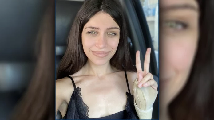 Νέα Χαλκηδόνα: Με στρίμωξε στην τουαλέτα και ζητούσε «ένα φιλάκι», λέει η γυναίκα που δέχτηκε σεξουαλική επίθεση από οικοδόμο