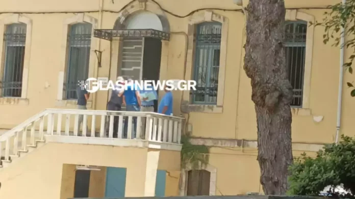 Χανιά: Προφυλακίστηκε 38χρονος που κακοποιούσε σεξουαλικά τις ανήλικες κόρες του