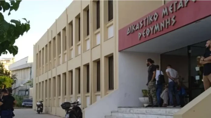 Κρήτη: Tρία χρόνια με αναστολή στον 56χρονο που κατηγορούνταν ότι ασέλγησε σε βάρος 2 ανήλικων κοριτσιών στα Χανιά