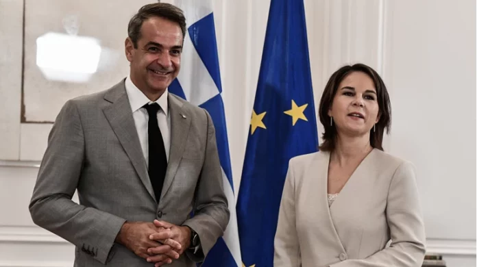 “Δύσκολη αποστολή – Οι Γκρίζοι Λύκοι εποφθαλμιούν το Αιγαίο”: Τα γερμανικά ΜΜΕ για την Μπέρμποκ σε Ελλάδα και Τουρκία