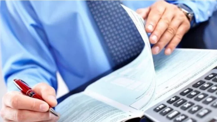 Εφορία: Νέο σχέδιο του υπουργείου Οικονομικών και της ΑΑΔΕ για τους οφειλέτες – Τι θα προβλέπει