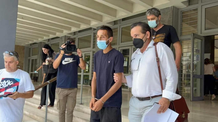 Θεσσαλονίκη: Στη φυλακή ο 24χρονος που λήστεψε δύο φορές το ίδιο κατάστημα σε ένα βράδυ-(ΦΩΤΟ)