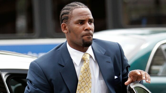 R Kelly: Τον «καίει» η βαφτιστήρα του – «Κάναμε σεξ εκατοντάδες φορές από τα 15 μου»